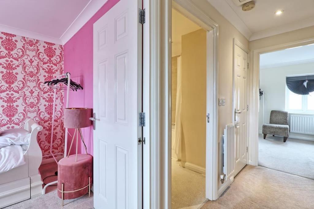By Buildersbeds - Paignton House 4 Bedrooms Harold Wood Exteriör bild